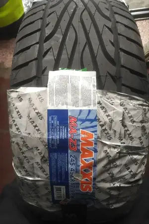 245 /45 R17 Maxxis TYRES.