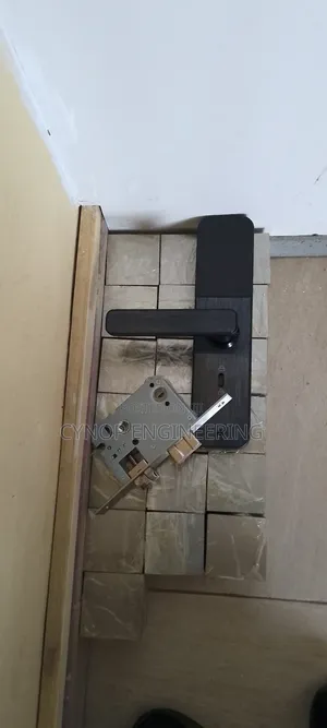 Airbnb Fingerprint Door Lock