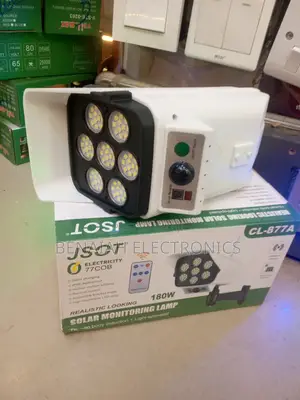 Solar Monitoring Lamp,Solar Charging, Waterproof,180 Lamps.
