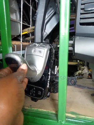 Outlander Gear Lever 2017/2018 Model