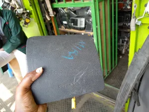 Daihatsu Mira Steering Airbag