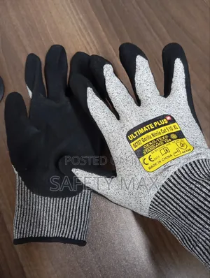 Ultimate Plus Safety Gloves En388