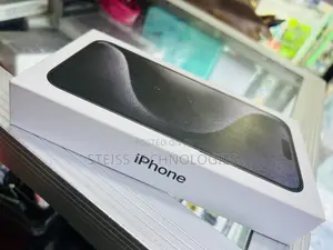 New Apple iPhone 15 Pro Max 256 GB Black