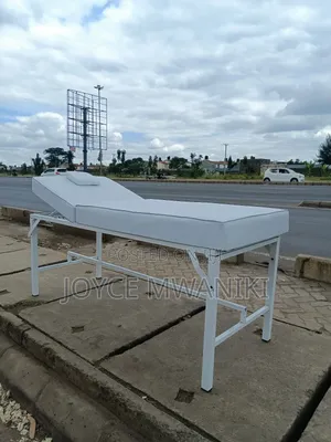 Foldable White Colour Massage Bed