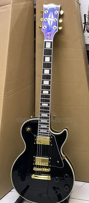 Gibson Les Paul Classic Solidbody Electric Guitar