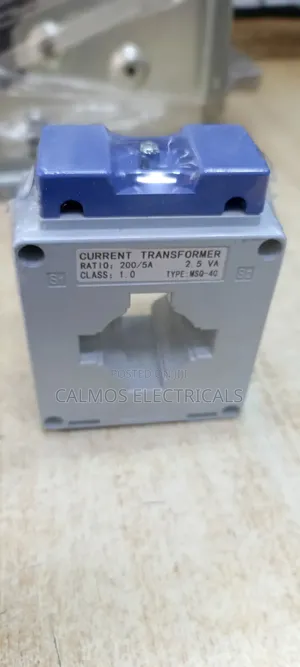 Current Transformer 200/5