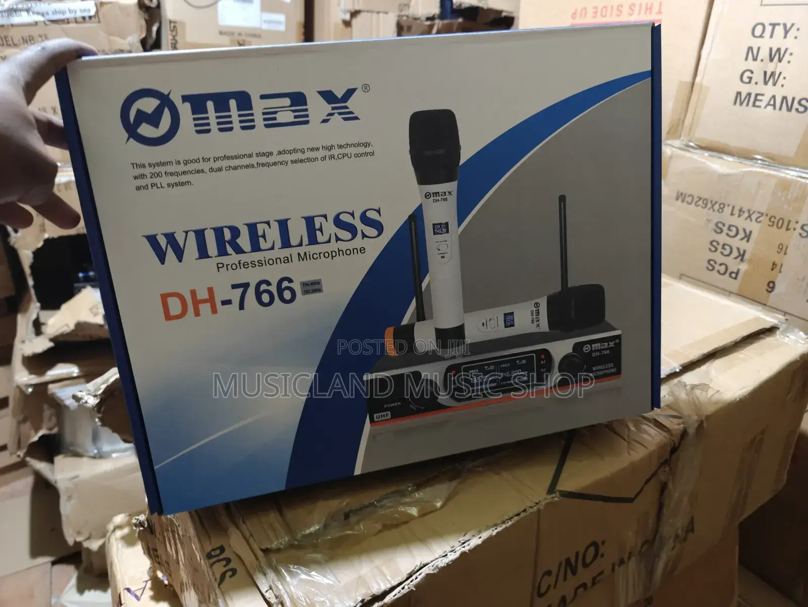 Max DH 766 Wireless Microphone