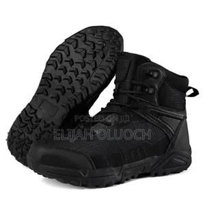 A533 Boots