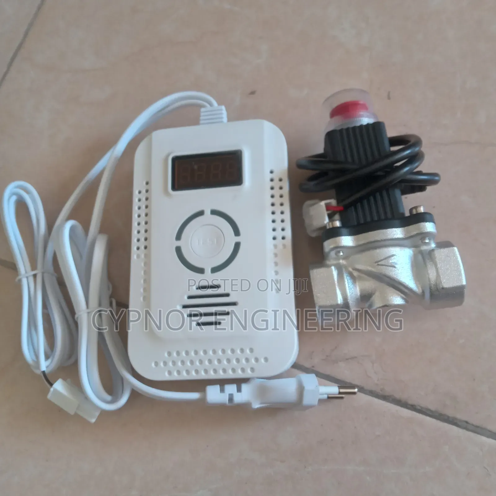 Gas Leak Detector for Kitchen Safety