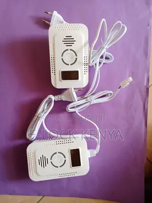 Tuya Smart Gas Leak Detector for Kitchen