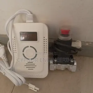 School Lab Gas Leak Sensor System