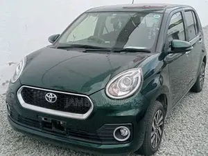 Toyota Passo 1.0 FWD 2017 Green