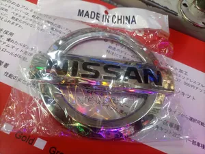 Nissan Note Front Bumper Grill Logo Badge Emblem