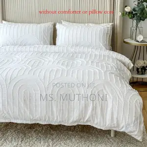 High Quality Duvet Cover 220*240 (Queen Size )