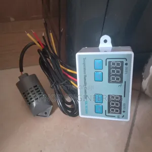 Container Hygrometer and Thermostat for Monitoring