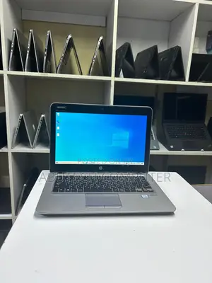 Laptop HP EliteBook 820 G3 8GB Intel Core I5 SSD 128GB