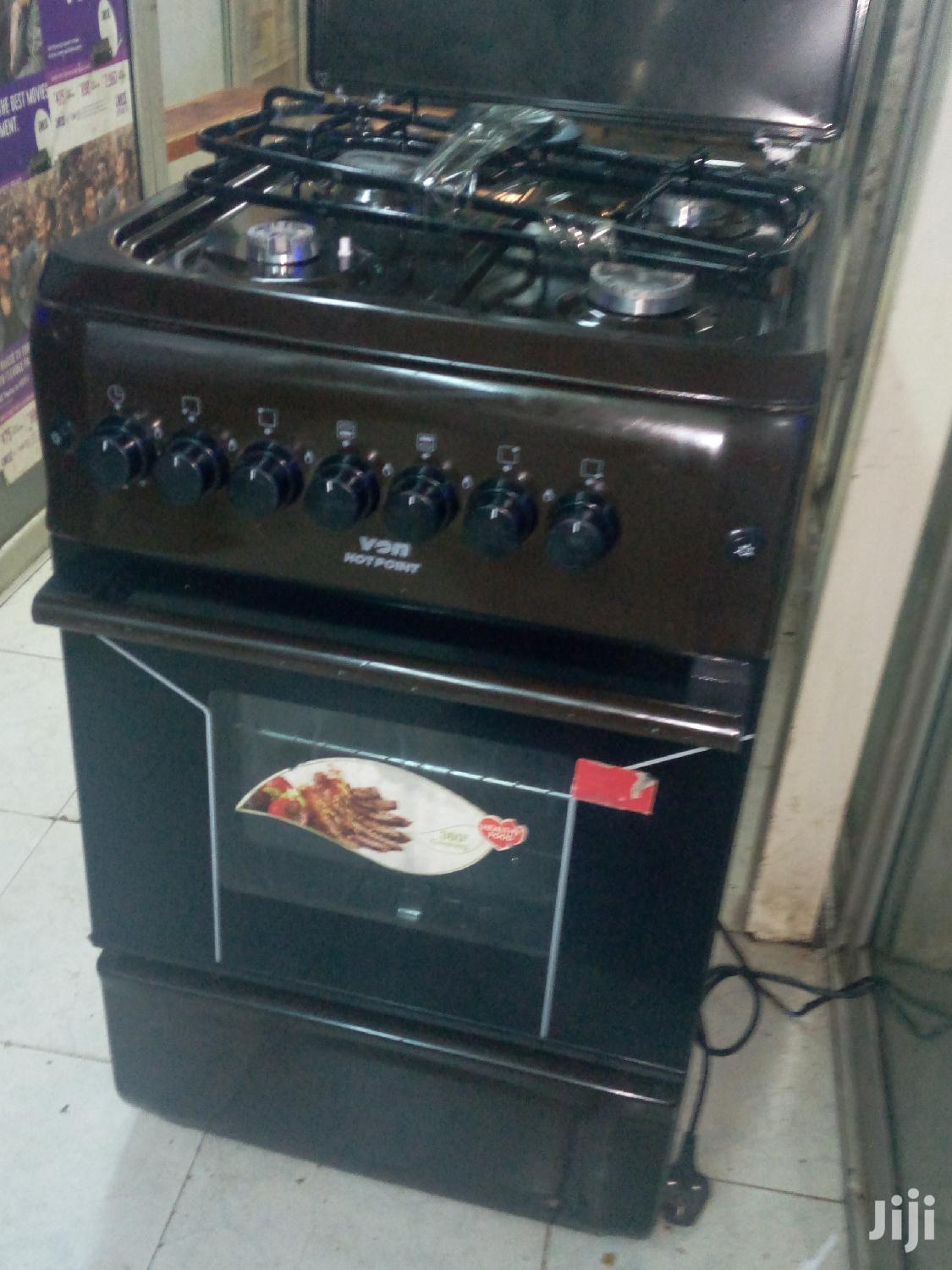 4 Bunner Cooker Von Hotpoint