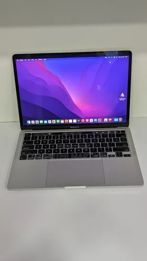 Laptop Apple MacBook Pro 32GB Intel Core I7 SSD 1T