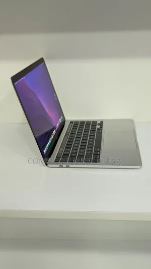Laptop Apple MacBook Pro 32GB Intel Core I7 SSD 1T