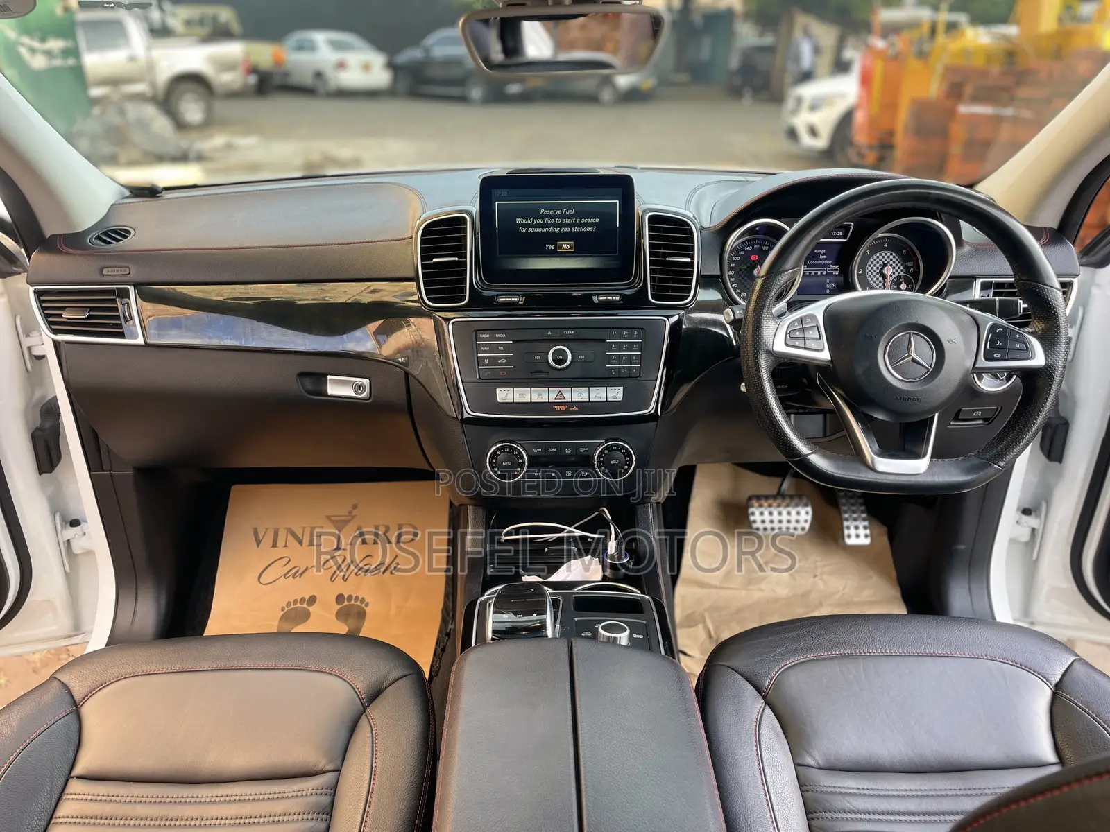 Mercedes-Benz GLE-Class 2017 White