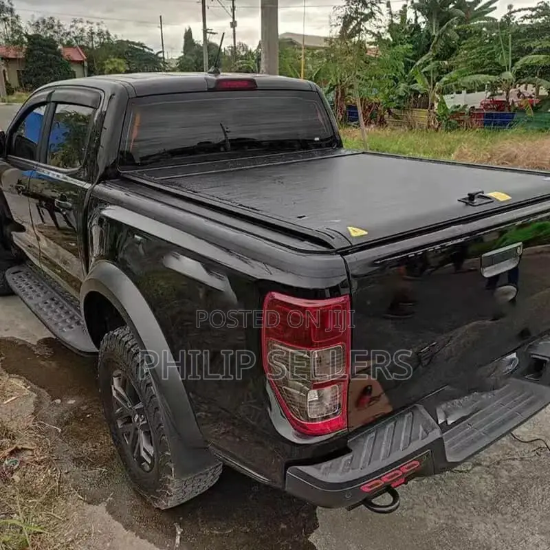 Quality Double Cab Roller Shutter Trunk Cover