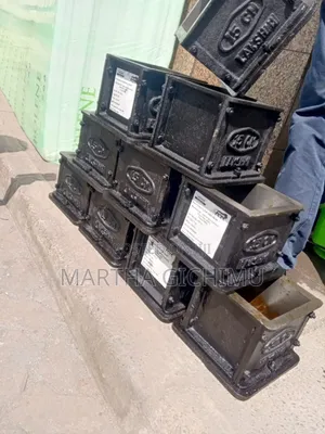 Cast Iron Cube Moulds #150mm