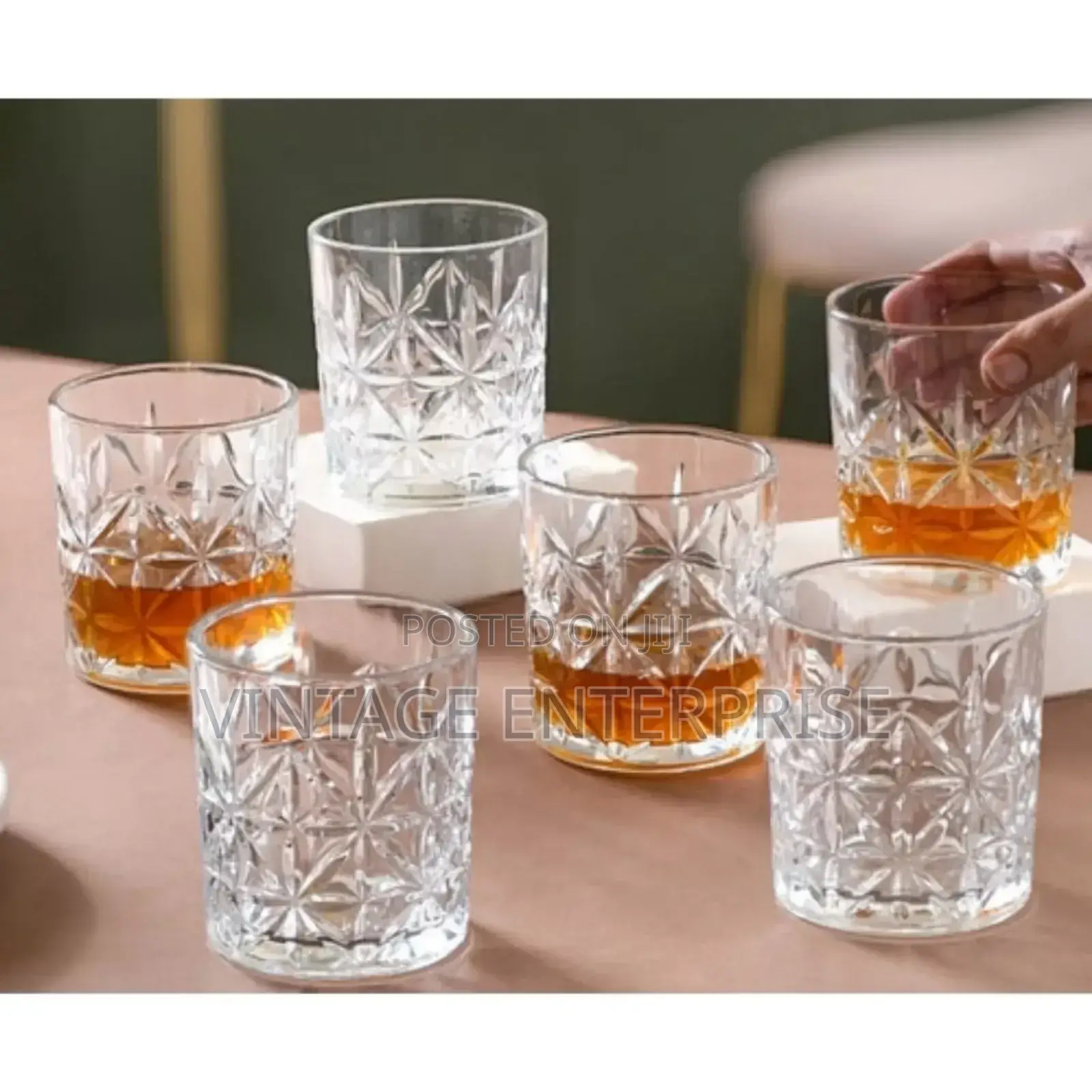 Quality Set of Six Short Diamond Glass