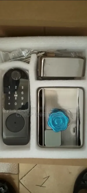 Biometric Smart Lock With Key Access