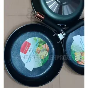 30cm >Non-Stick Frying Pan •(Kitchen Cookware ) 