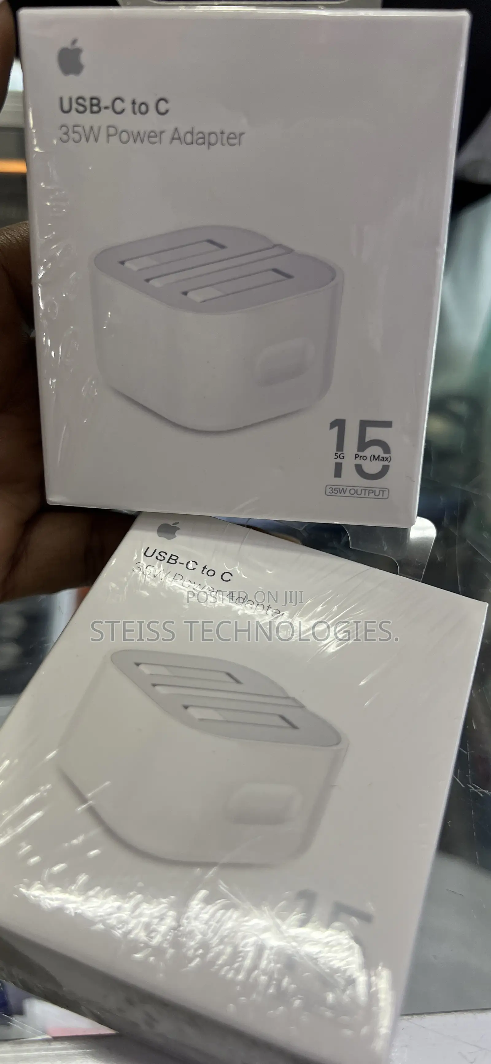 35watts iPhone 15 Pro Max Adapter.