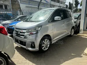 Nissan Dayz Highway Star G 2018 Silver