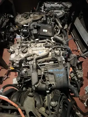 Toyota Prius Hybrid ZVW30 Engine 2ZR FXE