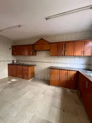 3bdrm Apartment in Kilimani for rent