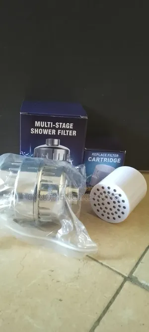 Shower Water Filter Removes Chlorine Solids