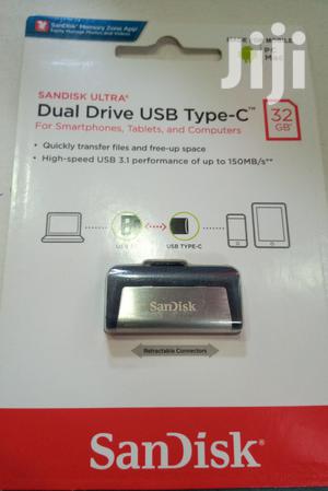 32gb Sandisk Dual Drive USB Type C.