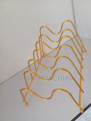 Gold Plate Stand / Gold Plate Organizer