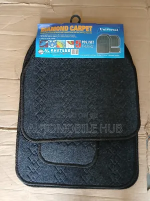 Universal 5 PCS Woolen Floor Mats