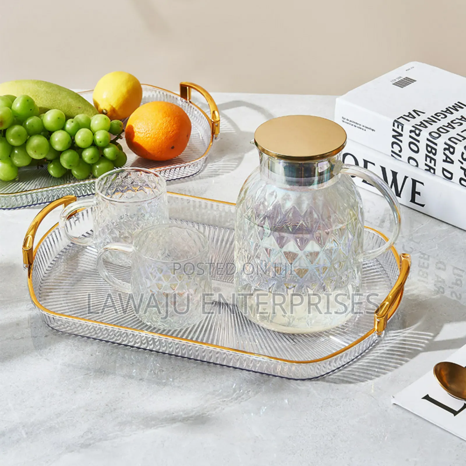 Acrylic Rectangular Tray