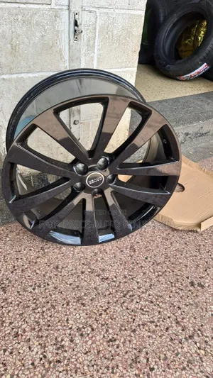 Range Rover Size 22 Black Sports Rims Big Sporks