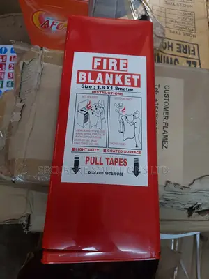 Fire Blanket Fire Blanket.
1.8m*1.8m
6ft*6ft