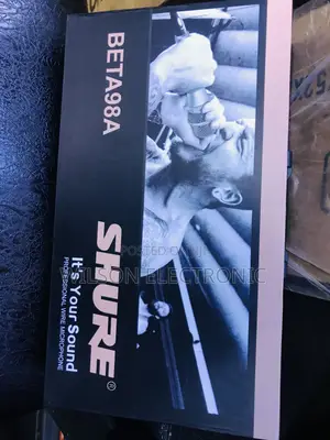 Shure Corded Microphone. BETA98A