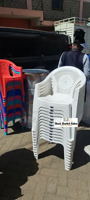 Strong Kenpoly Plastic Chair