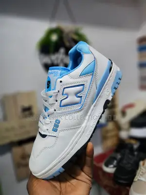 New Balance 550