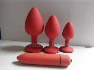 4 Pieces Set Silicone Butt Plug Plus A Bullet Vibrator
