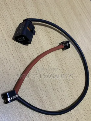 Touareg 7l/ Porsche Front Brake Pad Sensor