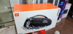 JBL Boombox 3