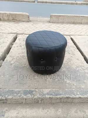 Pedicure Stoo, Black Leather 