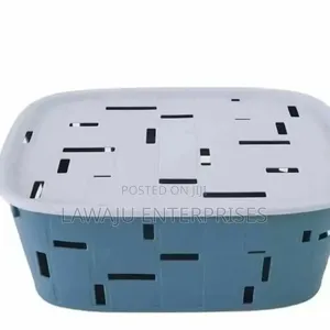 Multipurpose Sundries Storage Basket With Lid