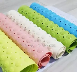 Bathroom Antislip Mats (40cm by 70cm )• √