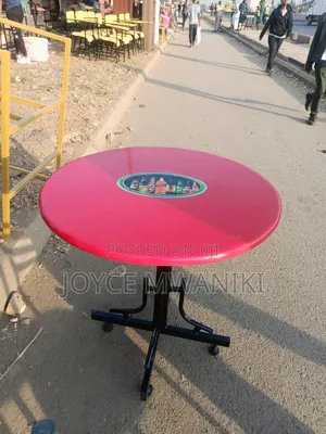 Restaurant Red Marble Table, Round With Long 